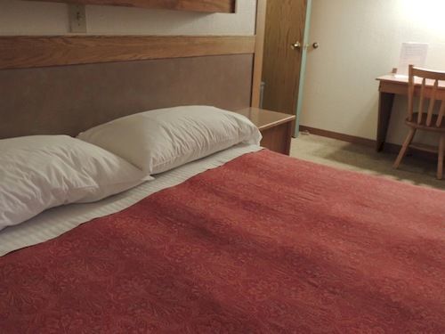 Stork Nest Inn Smithers Kültér fotó
